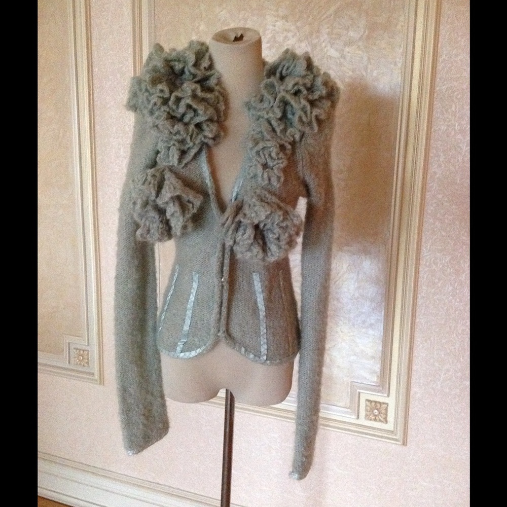 Class Roberto Cavalli sweater sz 10