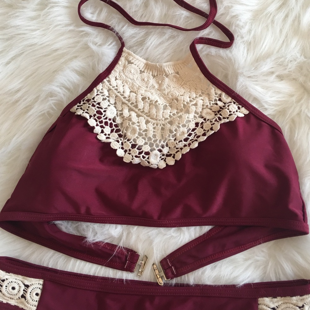 👙HP🎉Halter top bikini 👙 - Picture 2 of 6