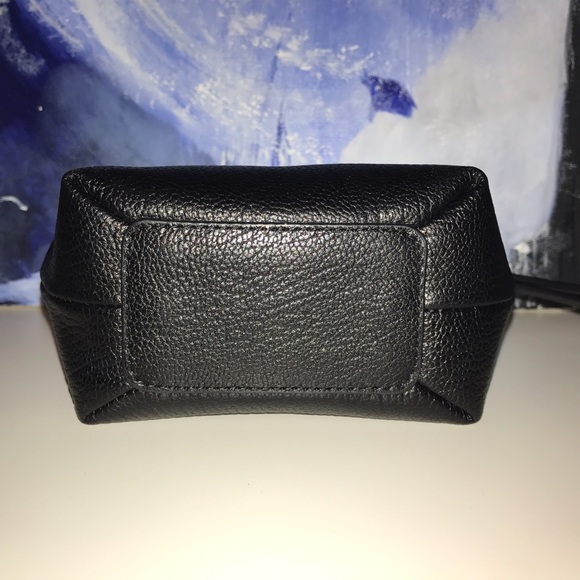 Kate Spade Poise Manor Place Black Wristlet NWTs - Picture 4 of 8