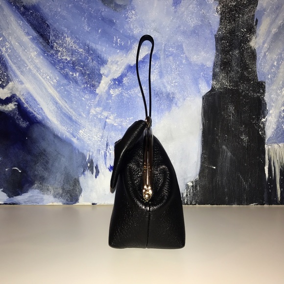 Kate Spade Poise Manor Place Black Wristlet NWTs - Picture 5 of 8