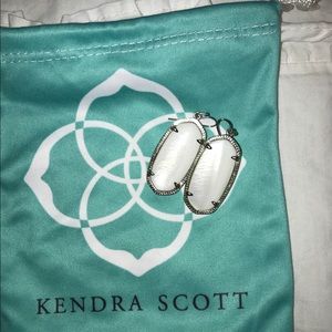 White Pearl Kendra earrings