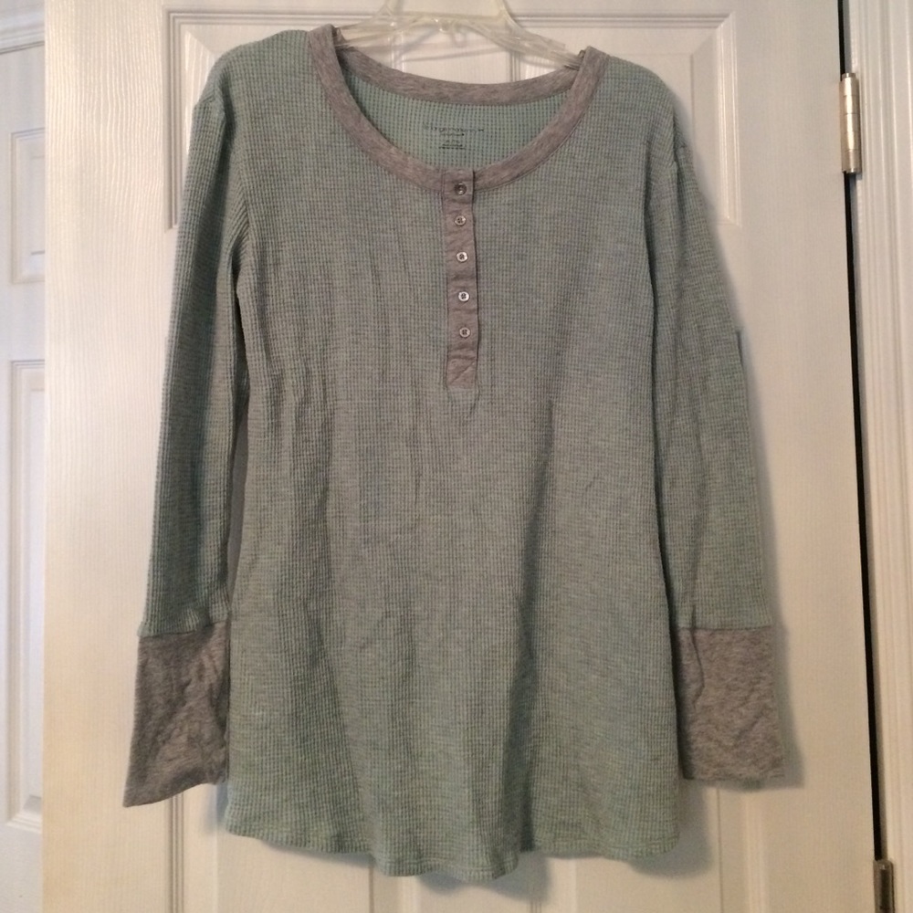 Liz Lange Maternity Top
