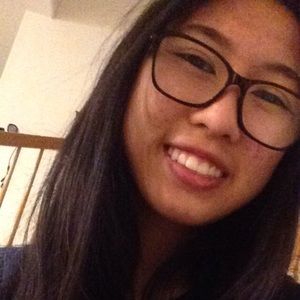 Meet your Posher, Caitlyn