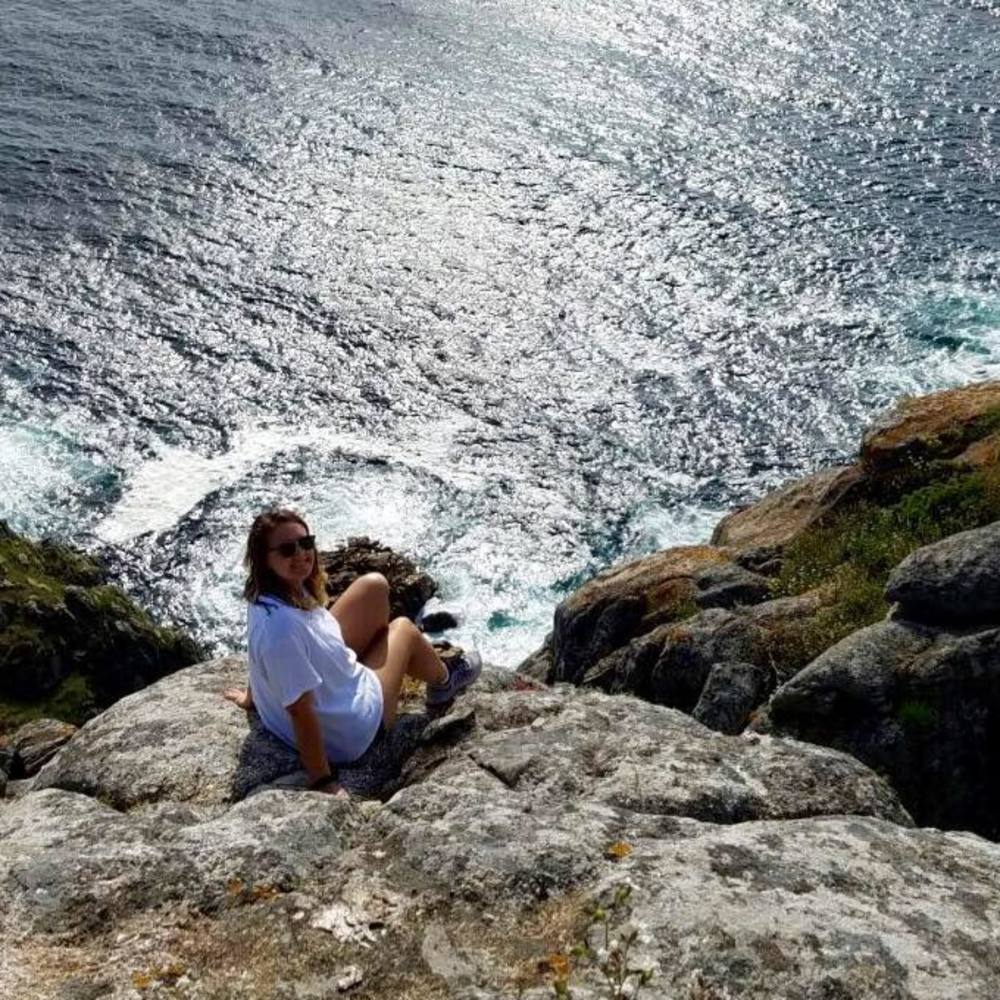 Meet your Posher, Lily