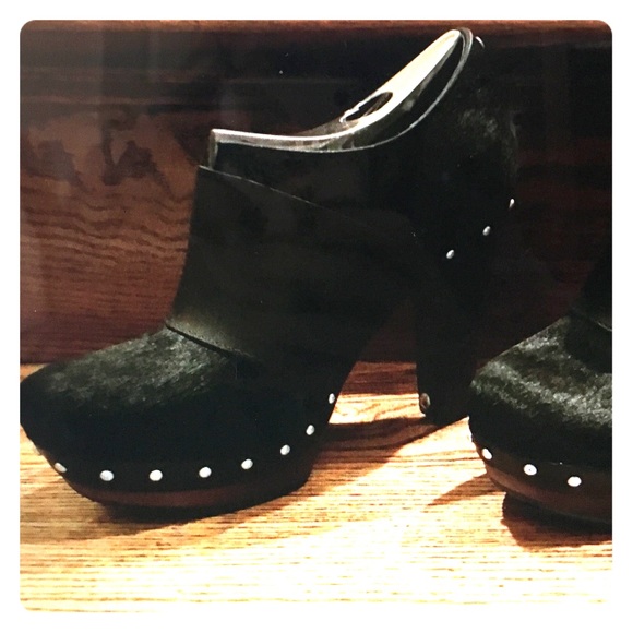 UGG Shoes - Ugg W Ilana bootie 8.5