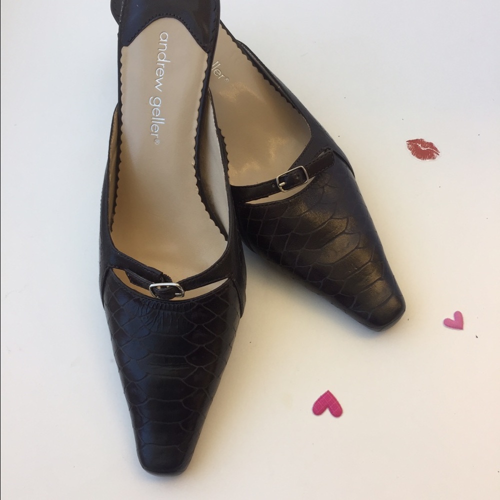 Andrew Geller Ladies Mules Size 8