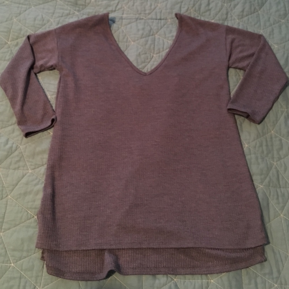 Navy blue 3/4 sleeve sweater