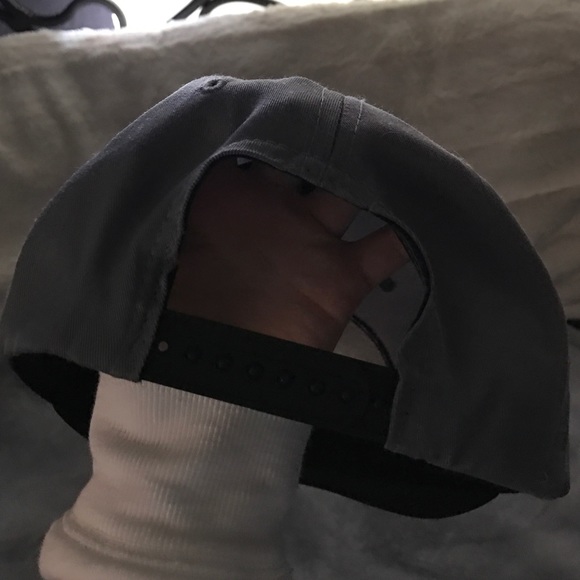 Bateman hat - Picture 3 of 4