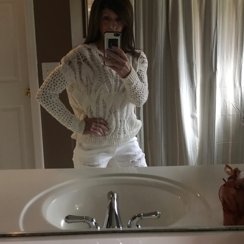 American Eagle crochet sweater🌸🌸🌸