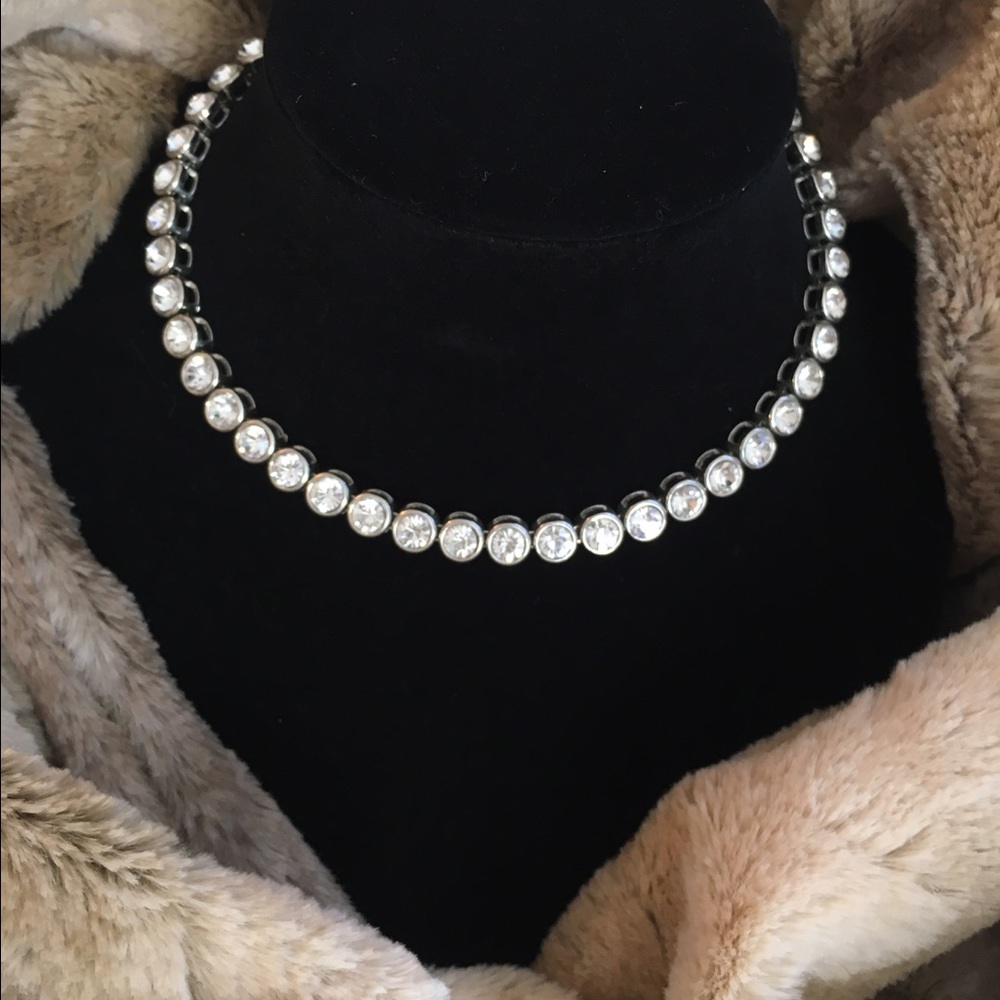 CHUNKY RHINESTONE CHOKER