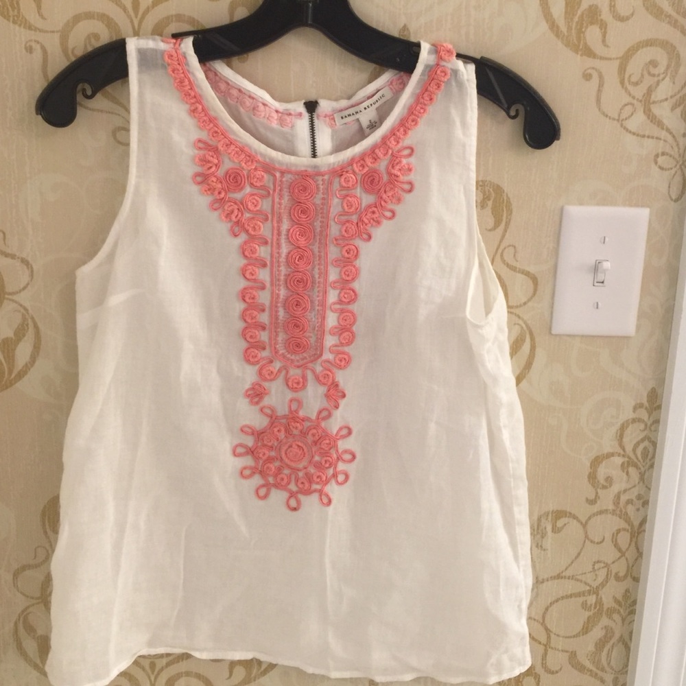 White linen embroidered top