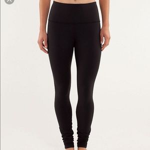 Wunder under lululemon