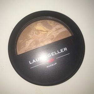 Laura Geller balance n brighten foundation