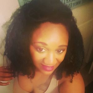 Meet your Posher, Charity