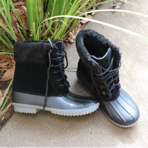 WOMEN DUCK BOOTS - Picture 3 of 5