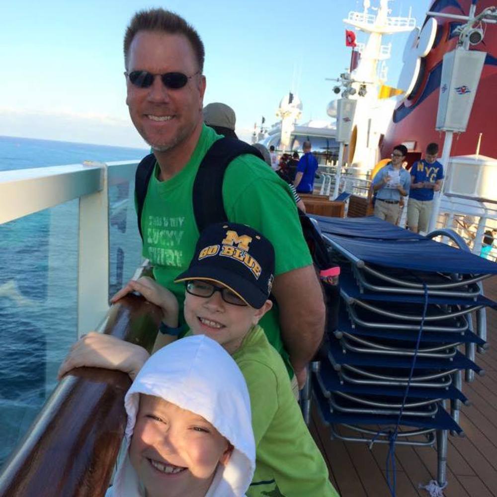 Meet your Posher, Todd