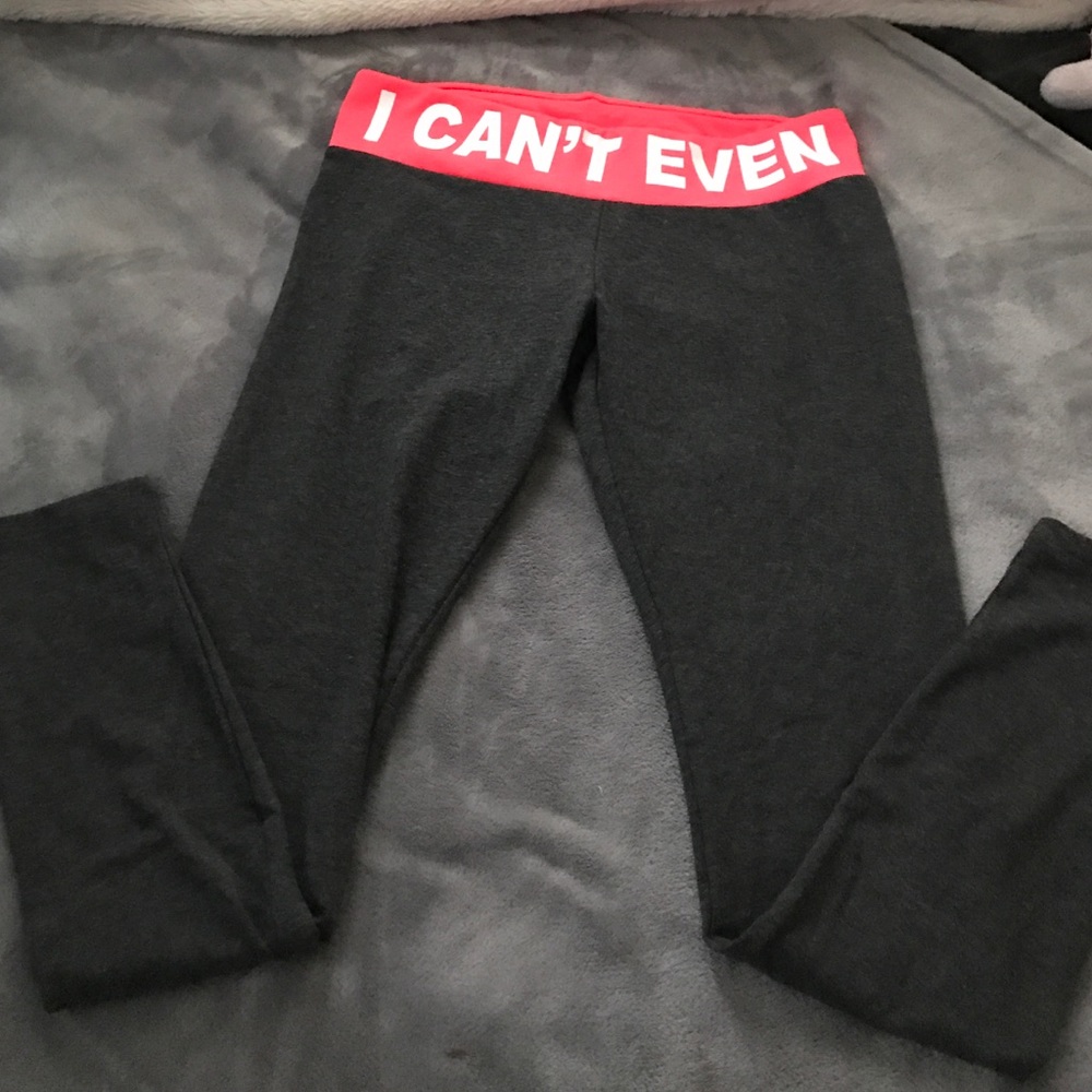NWOT Cute can't even pants. WK