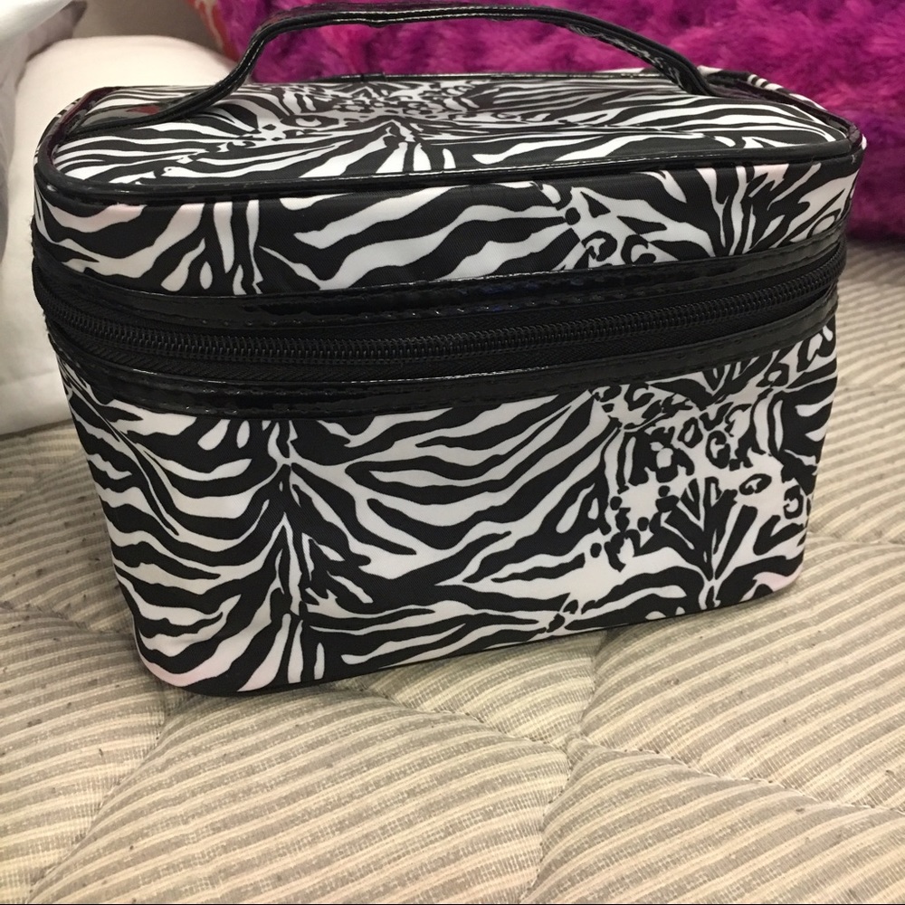 Small carry bag