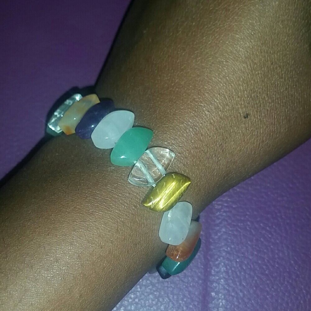 Multi-color bracelet - Picture 2 of 2