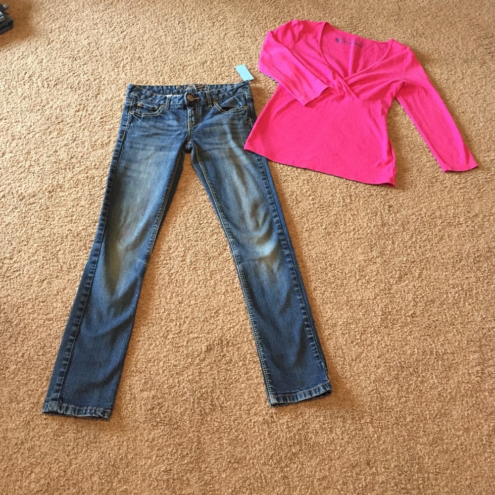 Rue 21 juniors jeans size 1/2 short low-rise