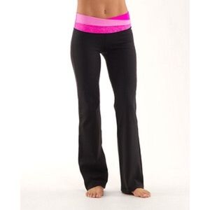Lululemon yoga pants