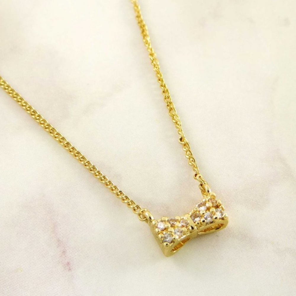 🆕Melinda Bow Delicate Necklace