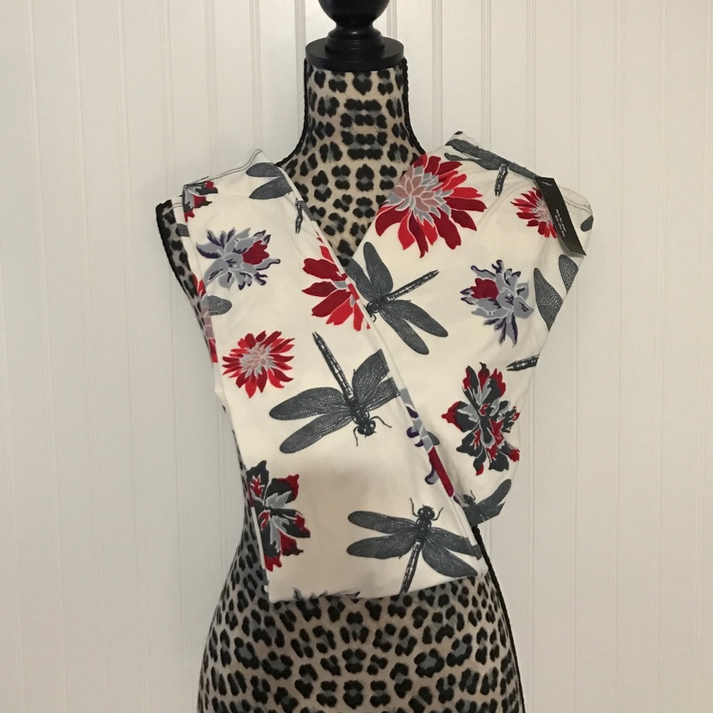 🚫SOLD🚫Buttery soft dragonfly leggings