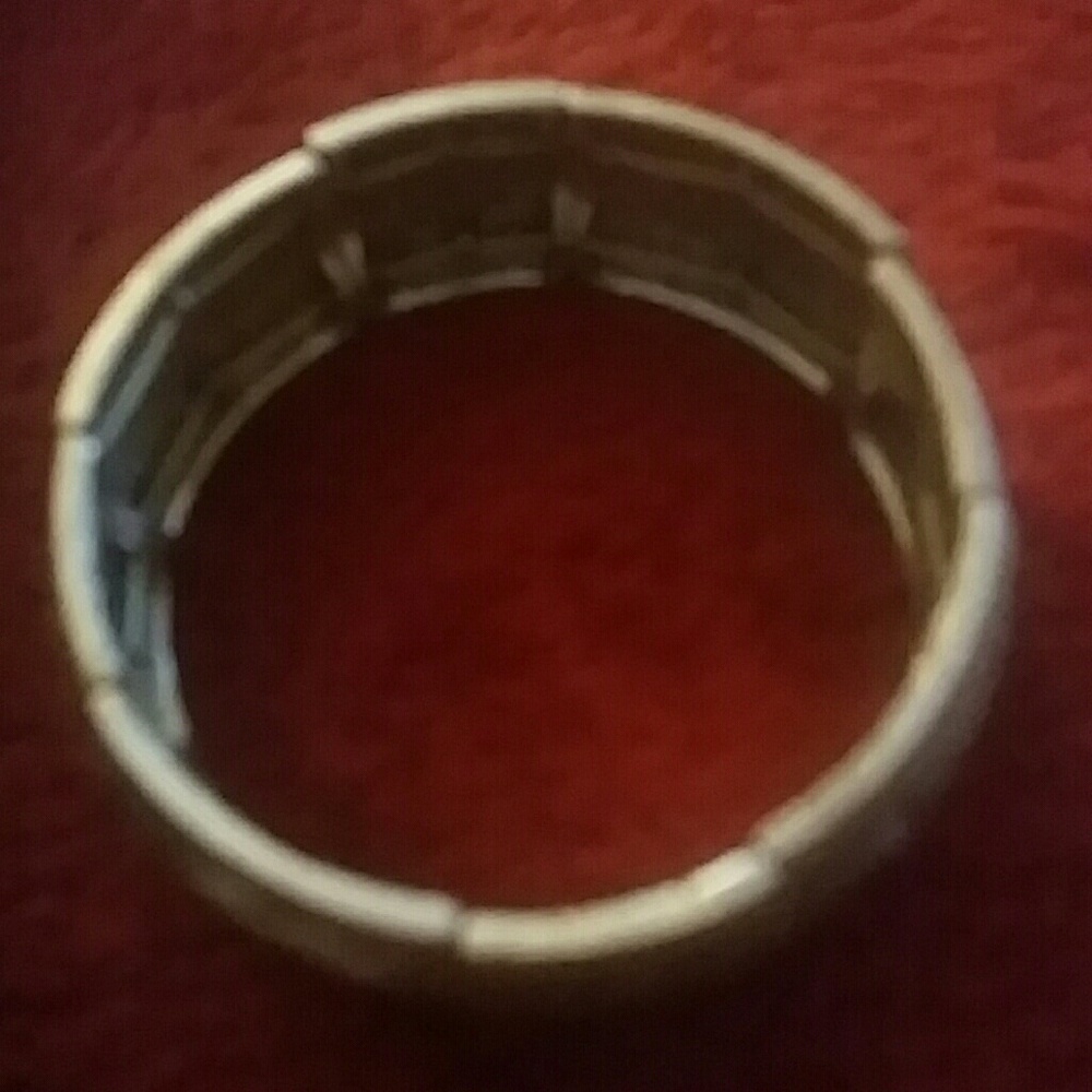 Bracelet - Picture 3 of 4