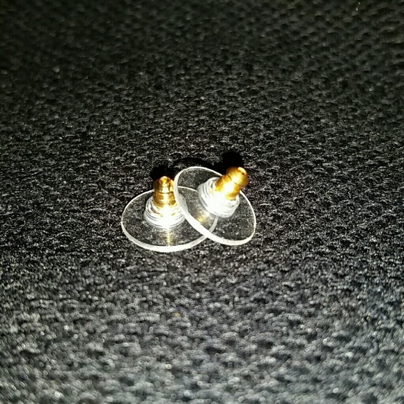 🆕 Natural Hematite Silver / Black Stud Earrings - Picture 3 of 3