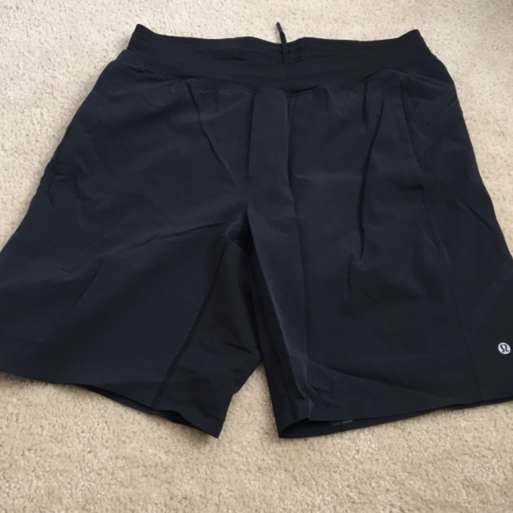 Lululemon mens athletic shorts