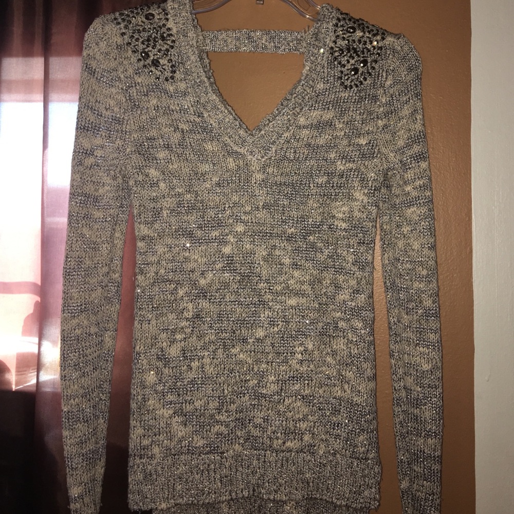 Grey sweater
