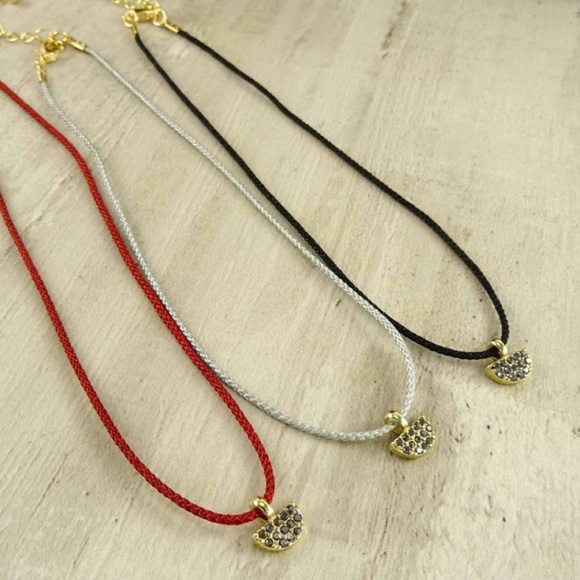 🆕Anne Half Circle Chocker - Picture 2 of 3