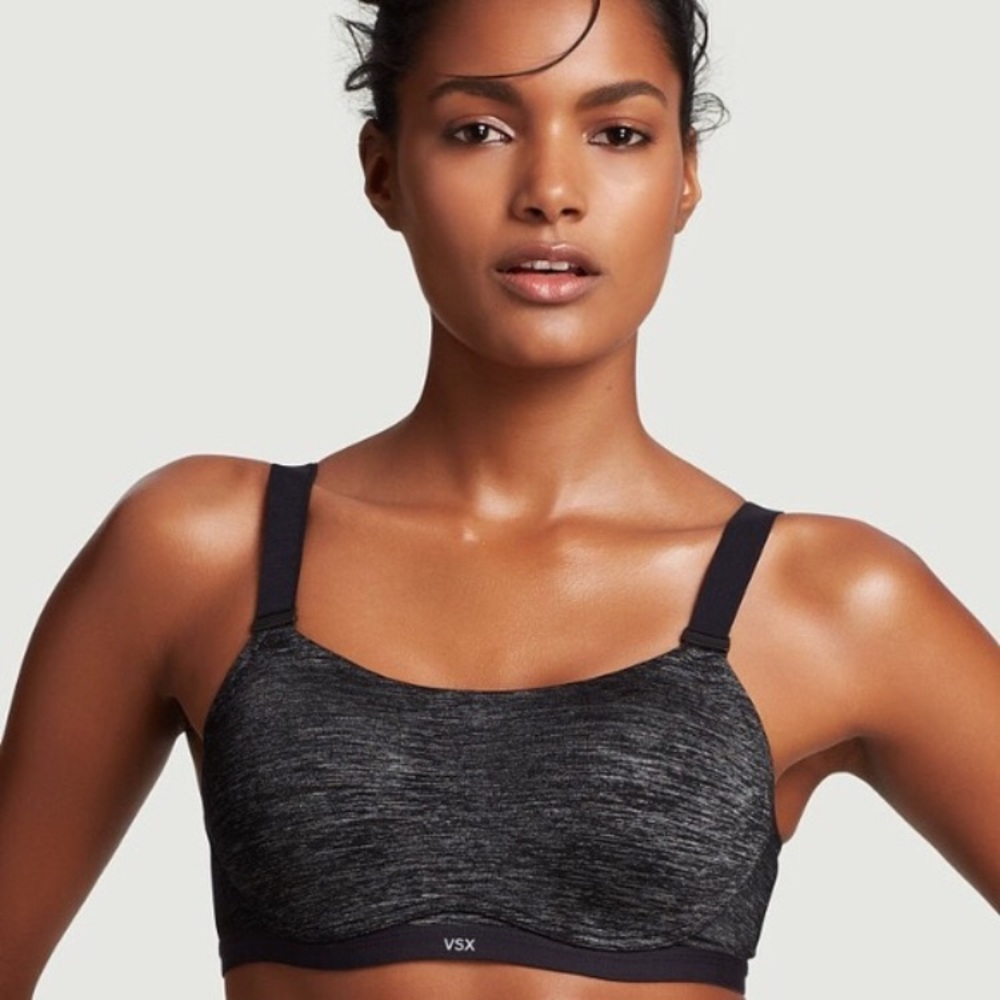 VS Sports Bra size 34C