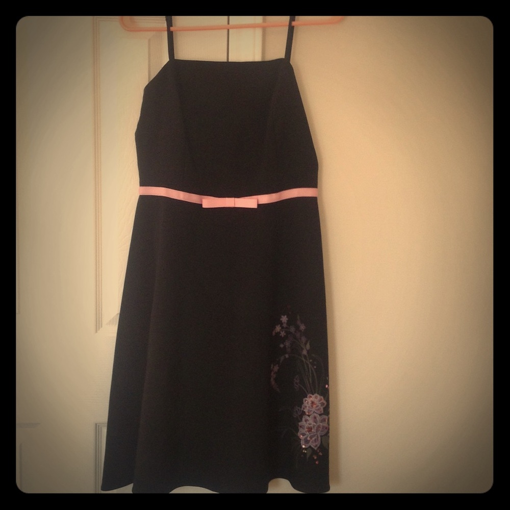 Cute Pink and Black Dress