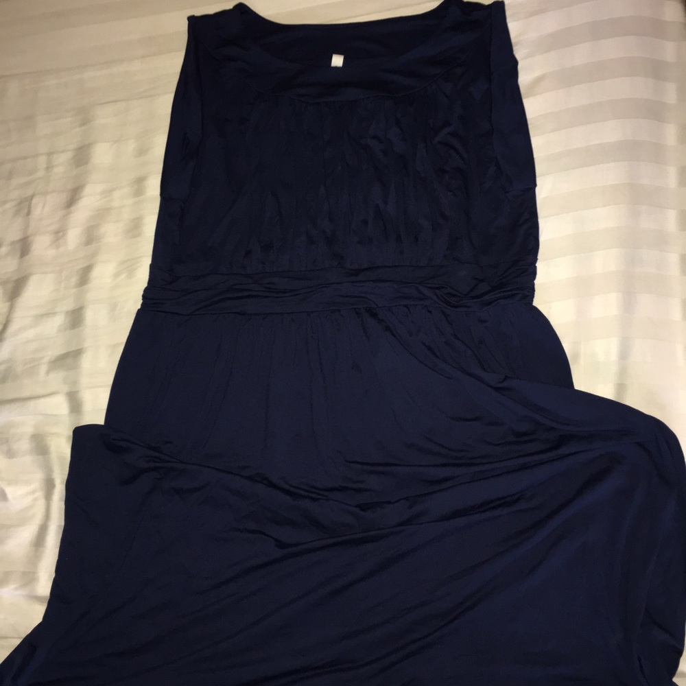 Navy Knit Knee-length dress