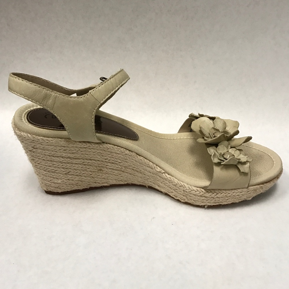 BareTraps Wedge Sandals