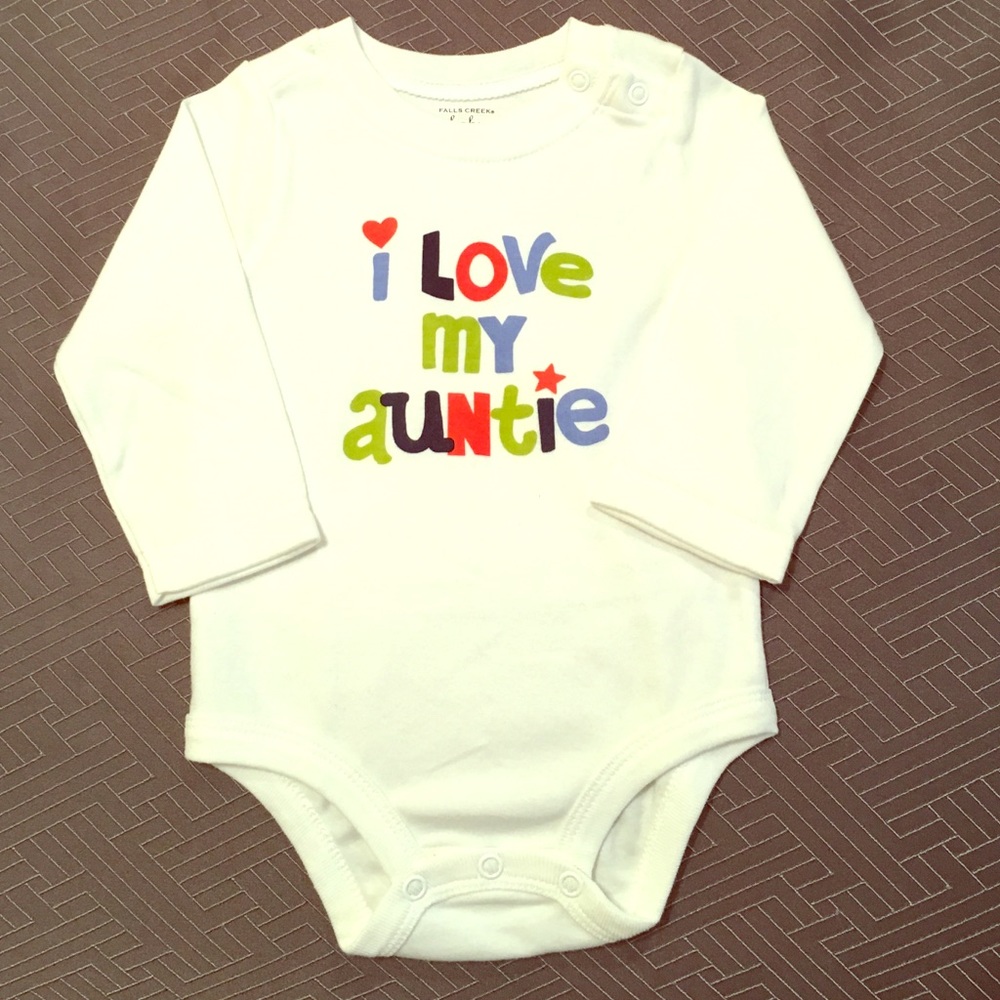 I Love my Auntie onesie- NWOT!!!