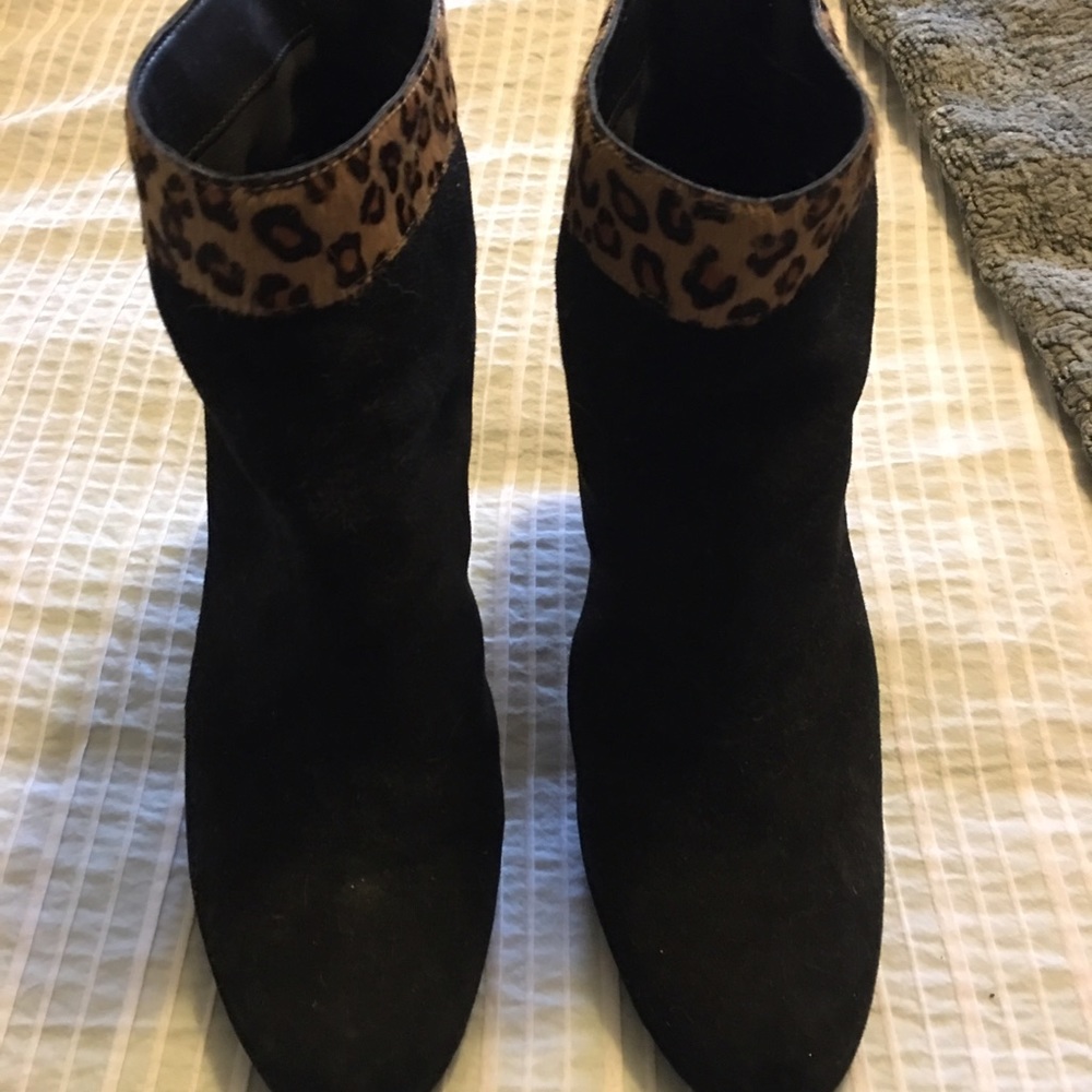 Leopard print and black boots