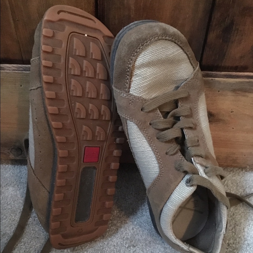 North Face shoe