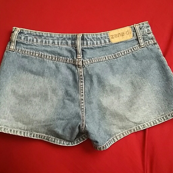 Zana Di  jean shorts - Picture 2 of 2