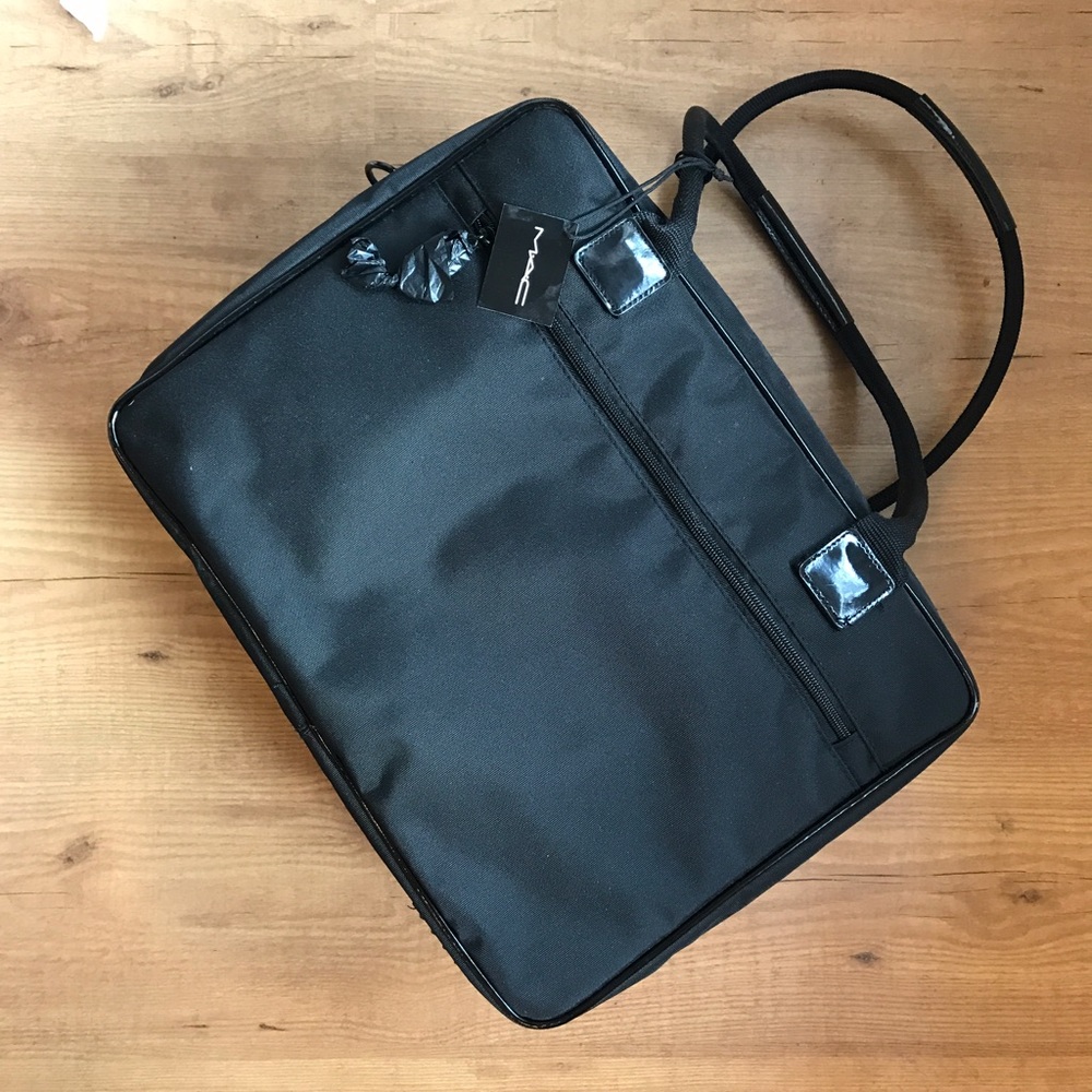MAC Make Up Case