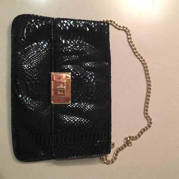 Michael Kors black snake skin over size clutch - Picture 1 of 4