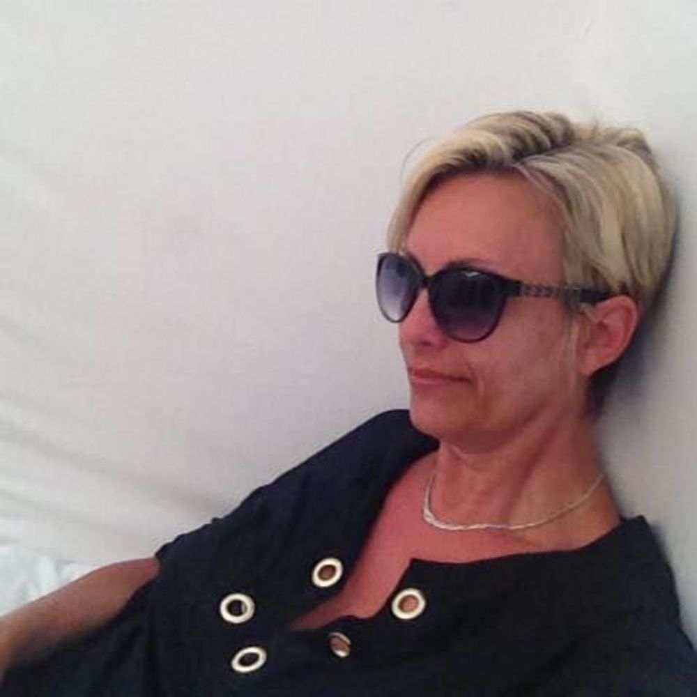 Meet your Posher, Linda