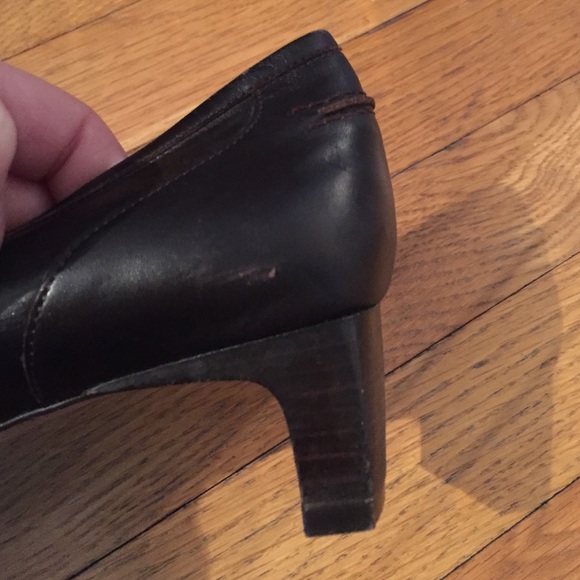 Brown Talbots Heels - Picture 4 of 4