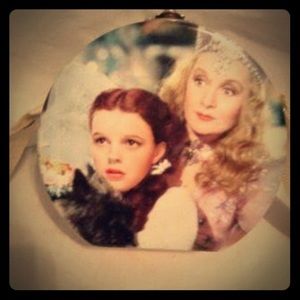 Wizard of Oz Retro Purse Tin