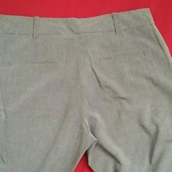 Dress pants - Picture 2 of 3