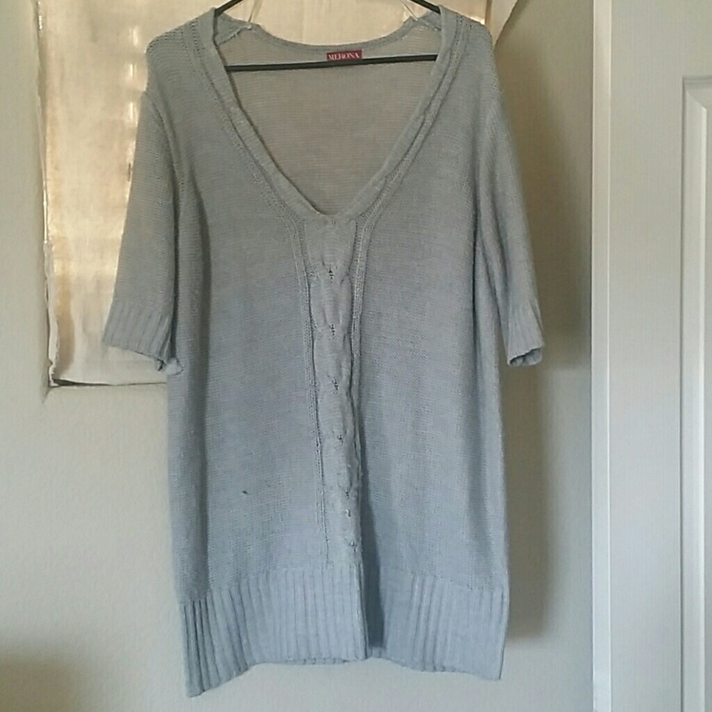 Gorgeous grey sweater