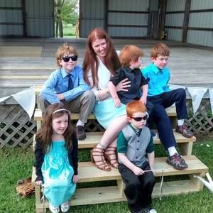 Meet your Posher, Elizabeth