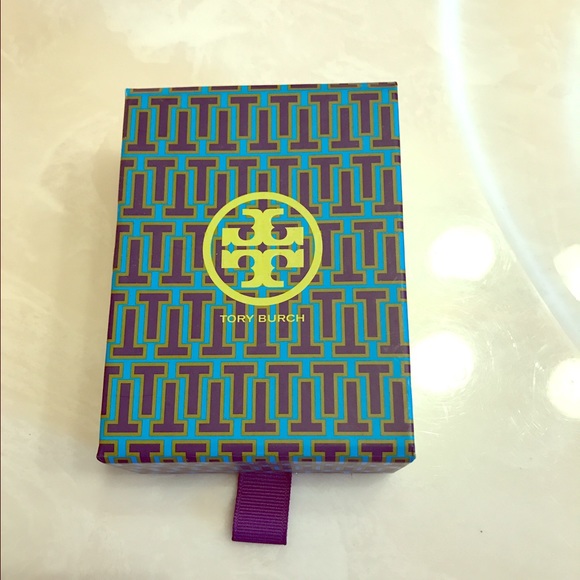 Other - Tory gift box