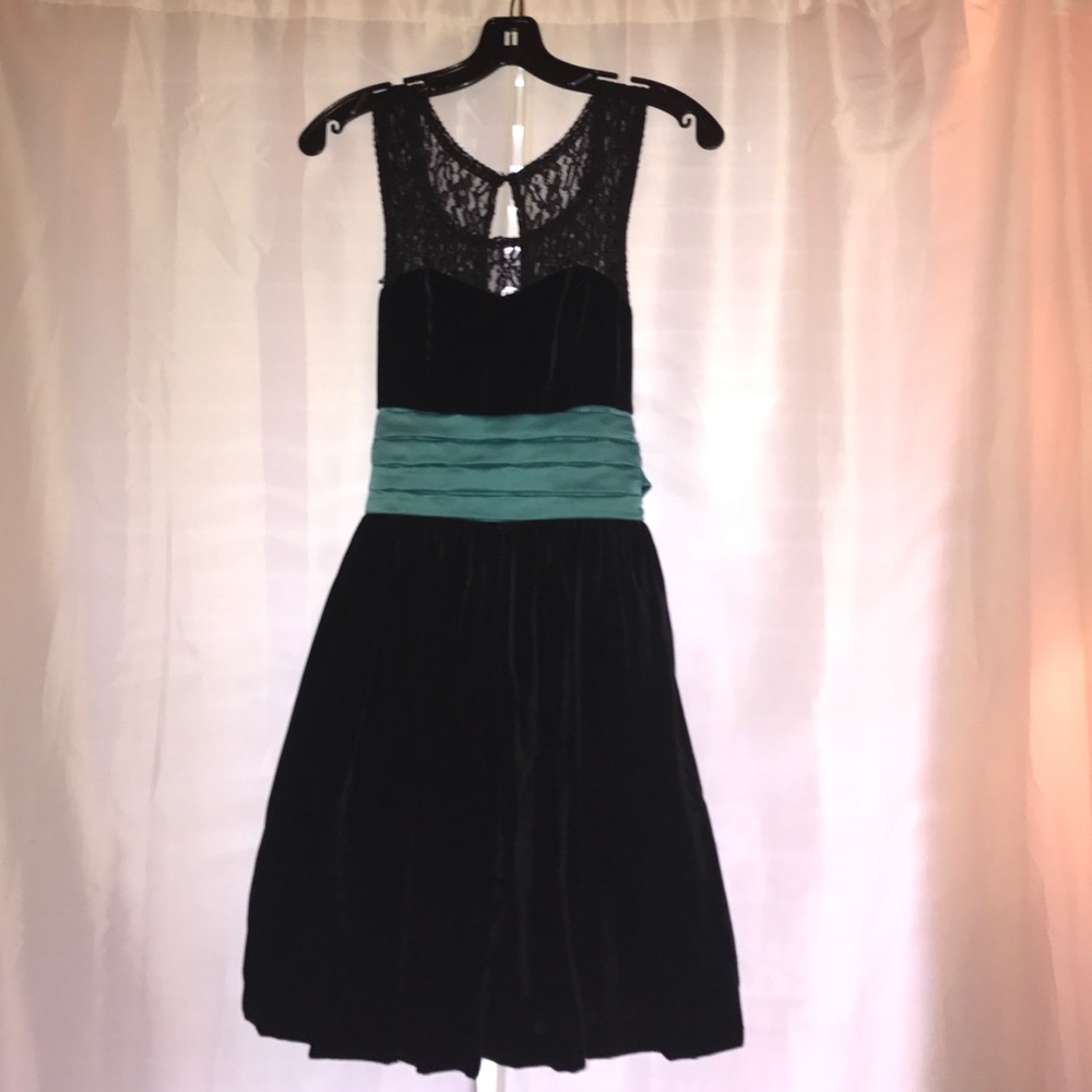 little black dress